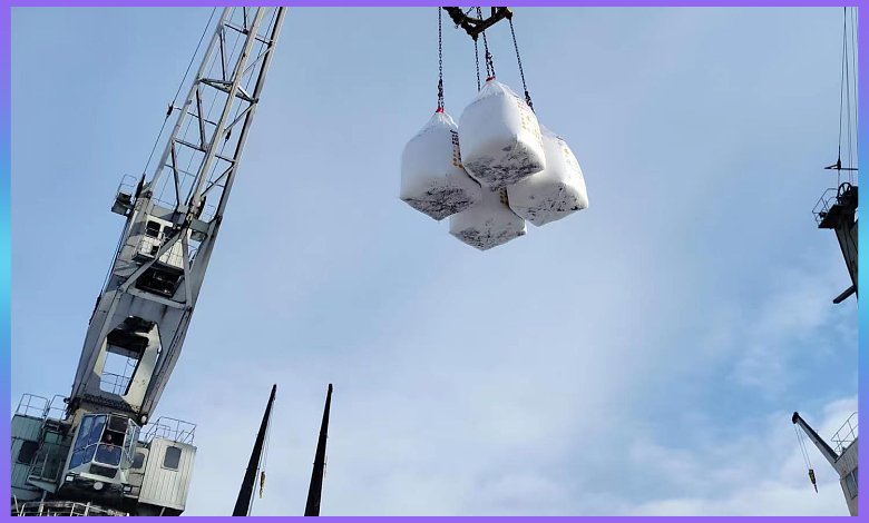 CHEMICAL PURE AMMONIUM NITRATE