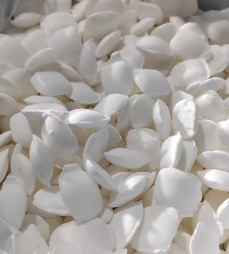 The Core Application of Sodium Cyanide in Electronics